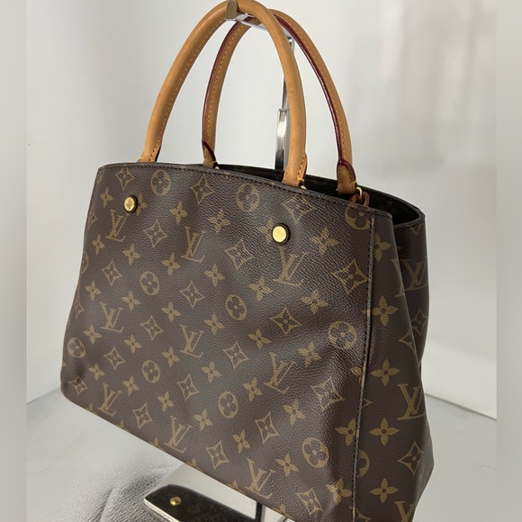 Louis Vuitton Montaigne bag - Picture 4 of 14